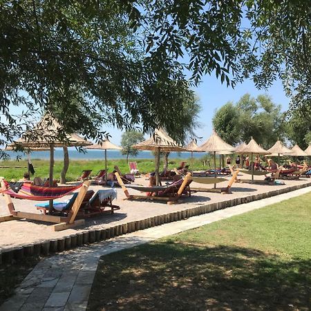 Lake Shkodra Resort Grilë Екстериор снимка